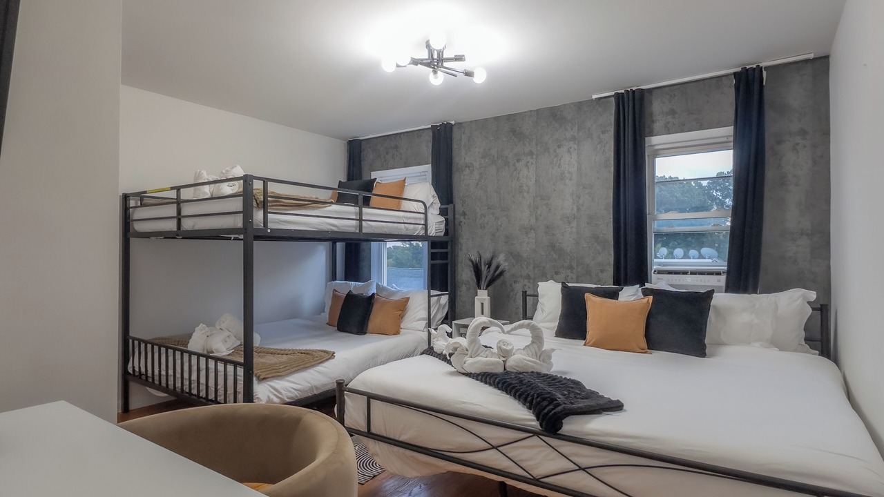 Photo of Bedroom in Kearny