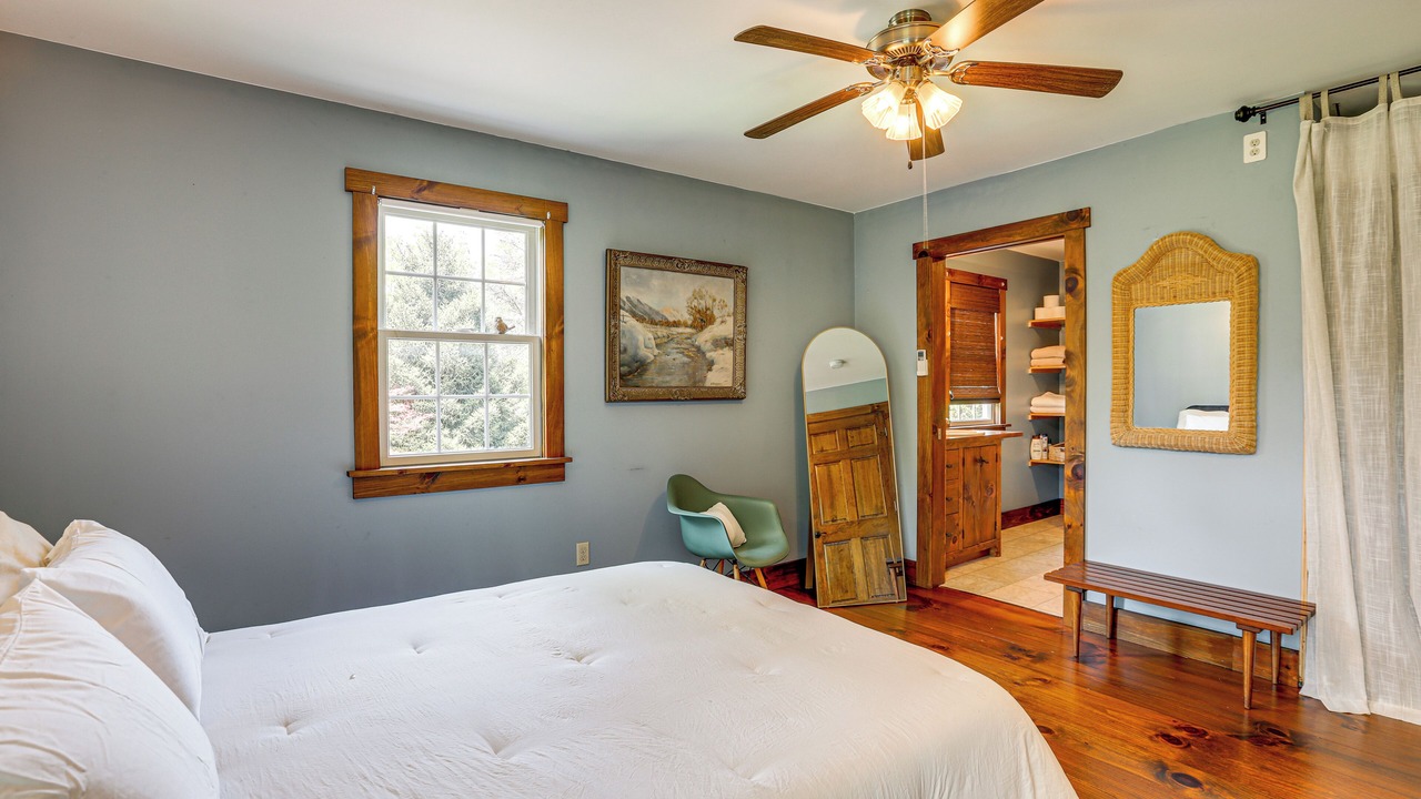 Photo of Bedroom in Finesville