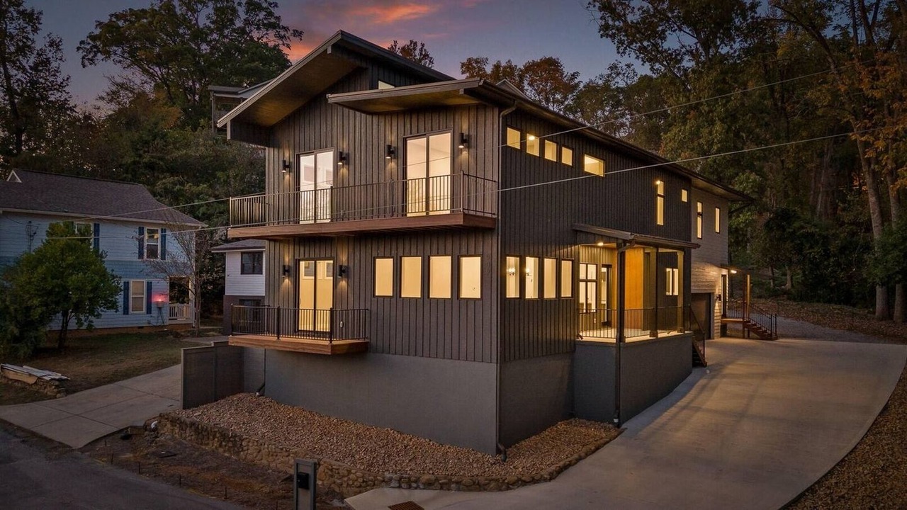 Photo of Outdoor in Northside