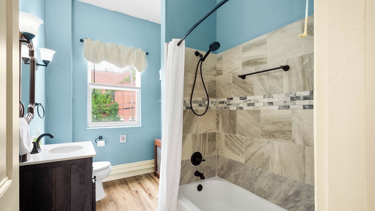 Photo of Bathroom in Perry North