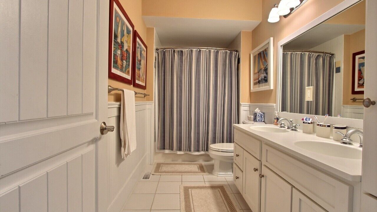 Photo of Bathroom in Wildwood Crest