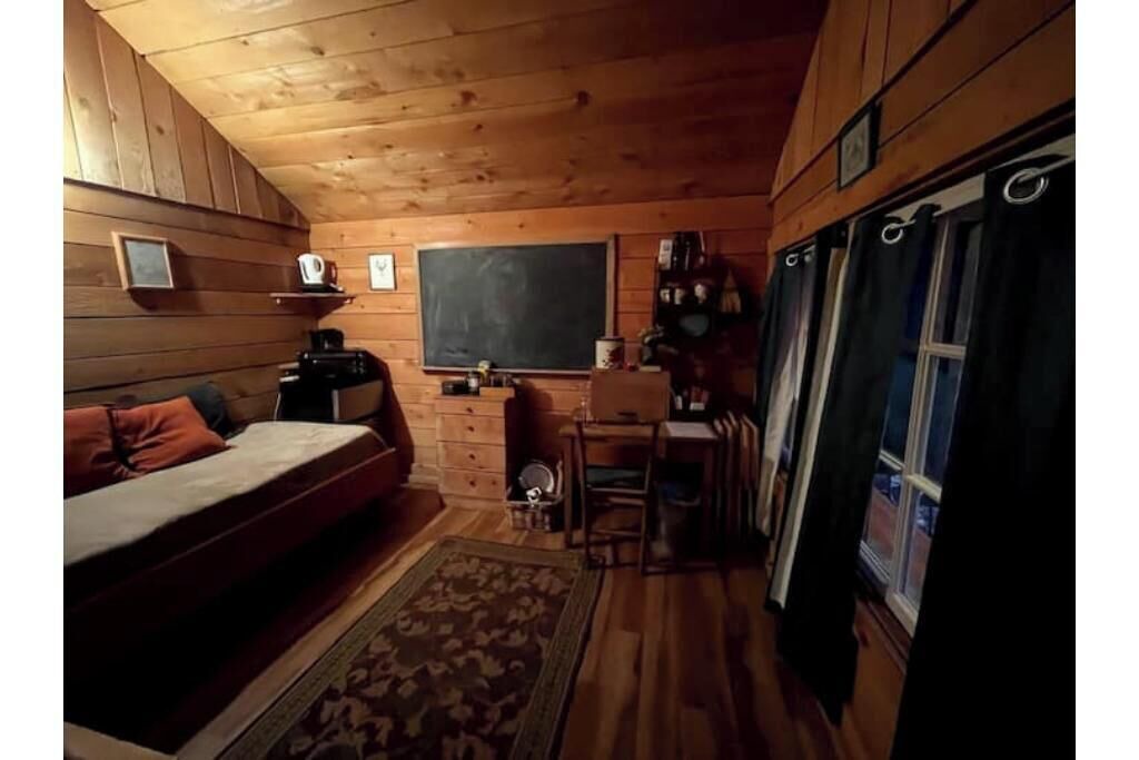 Photo of Bedroom in Meredith