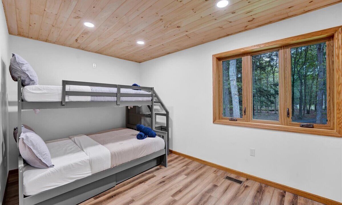 Photo of Bedroom in Gouldsboro