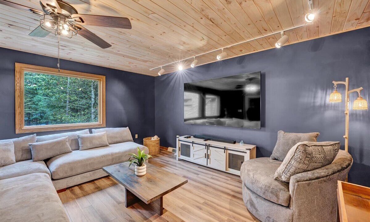 Photo of Livingroom in Gouldsboro