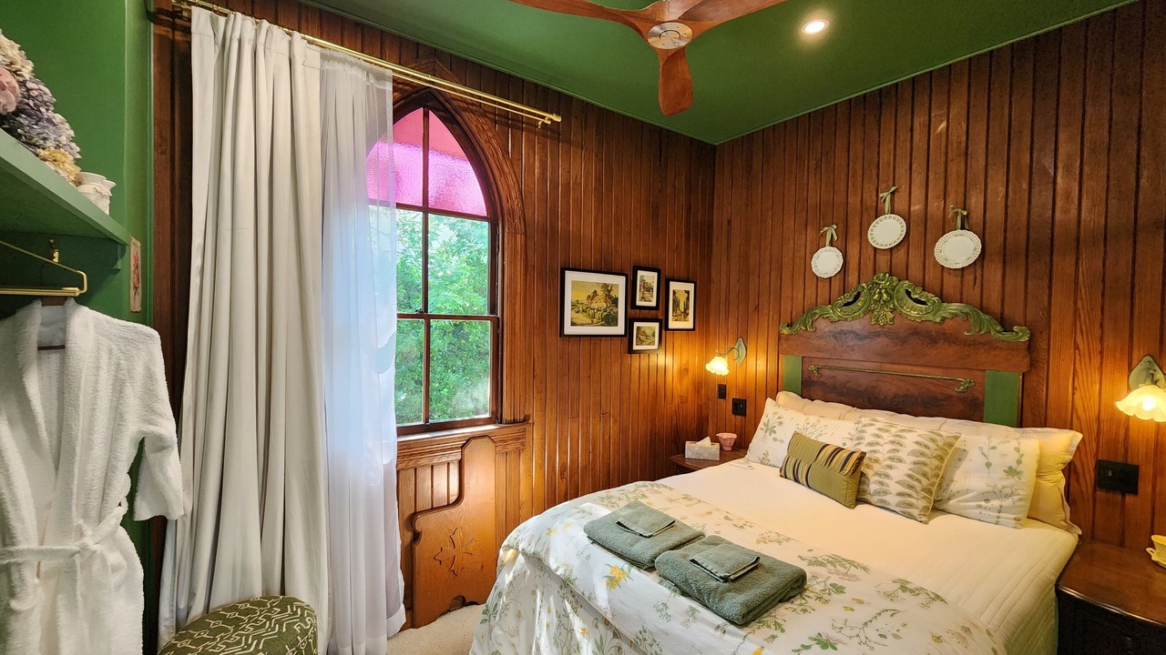 Photo of Bedroom in Harpers Ferry
