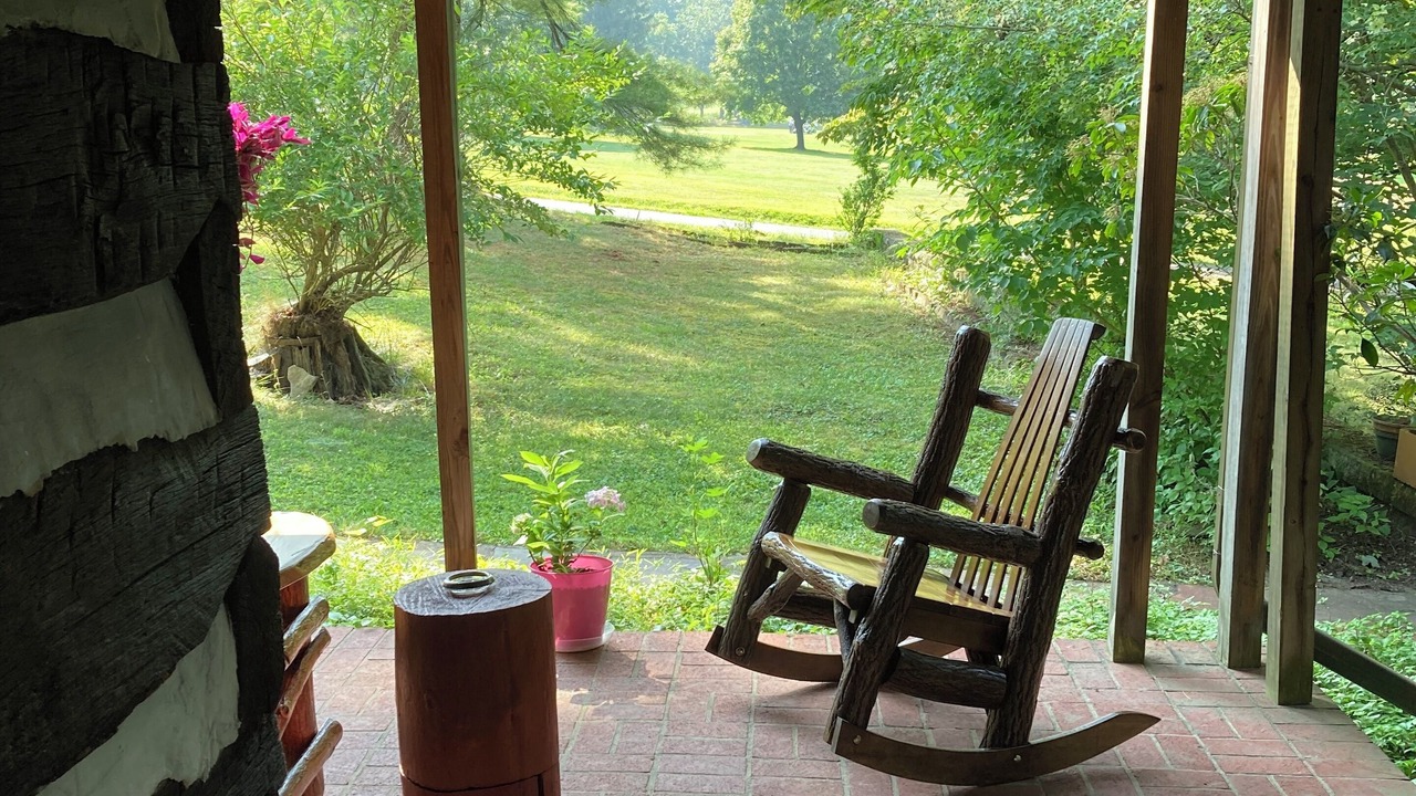 Photo of Patio Balcony in Foxburg
