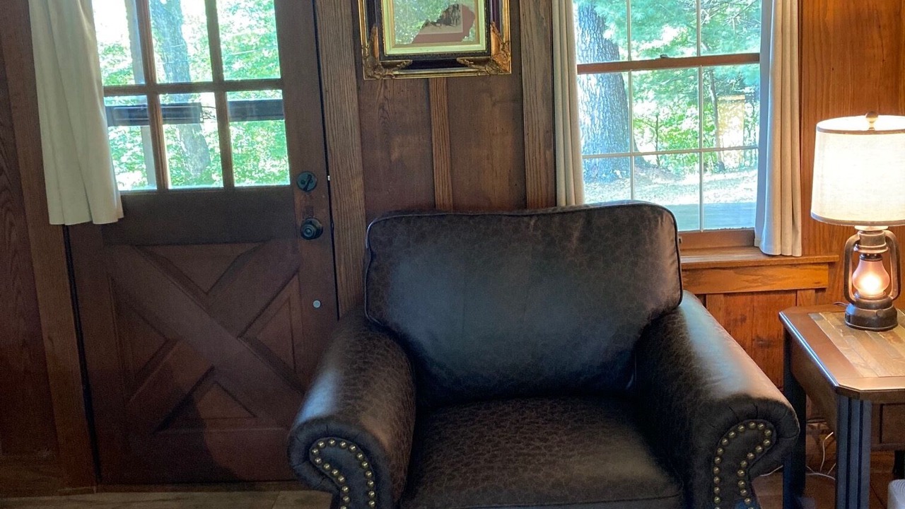 Photo of Livingroom in Foxburg