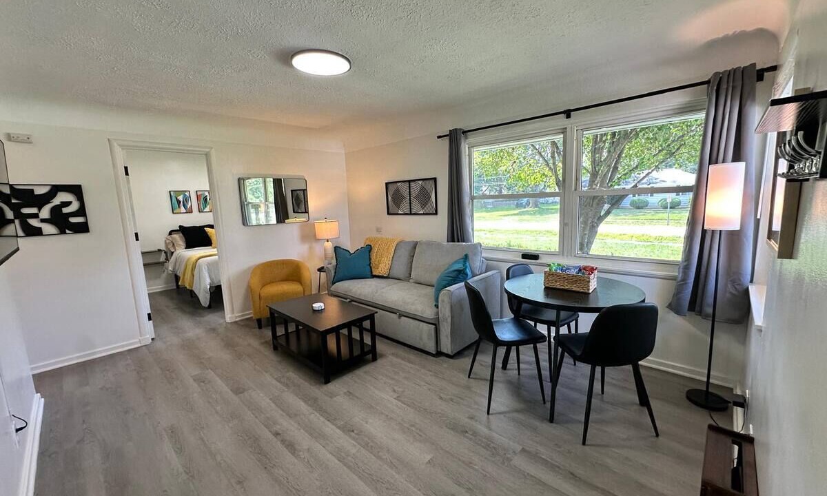 Photo of Livingroom in Berea