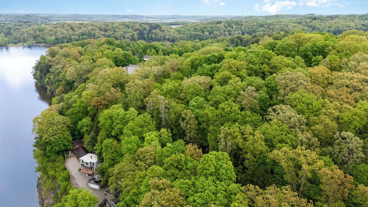 Photo of Outdoor in Perrysville