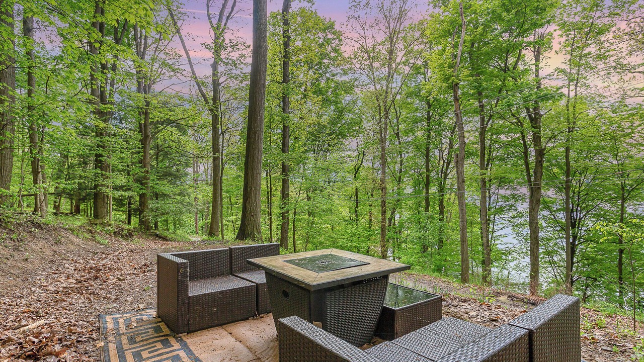 Photo of Patio Balcony in Perrysville