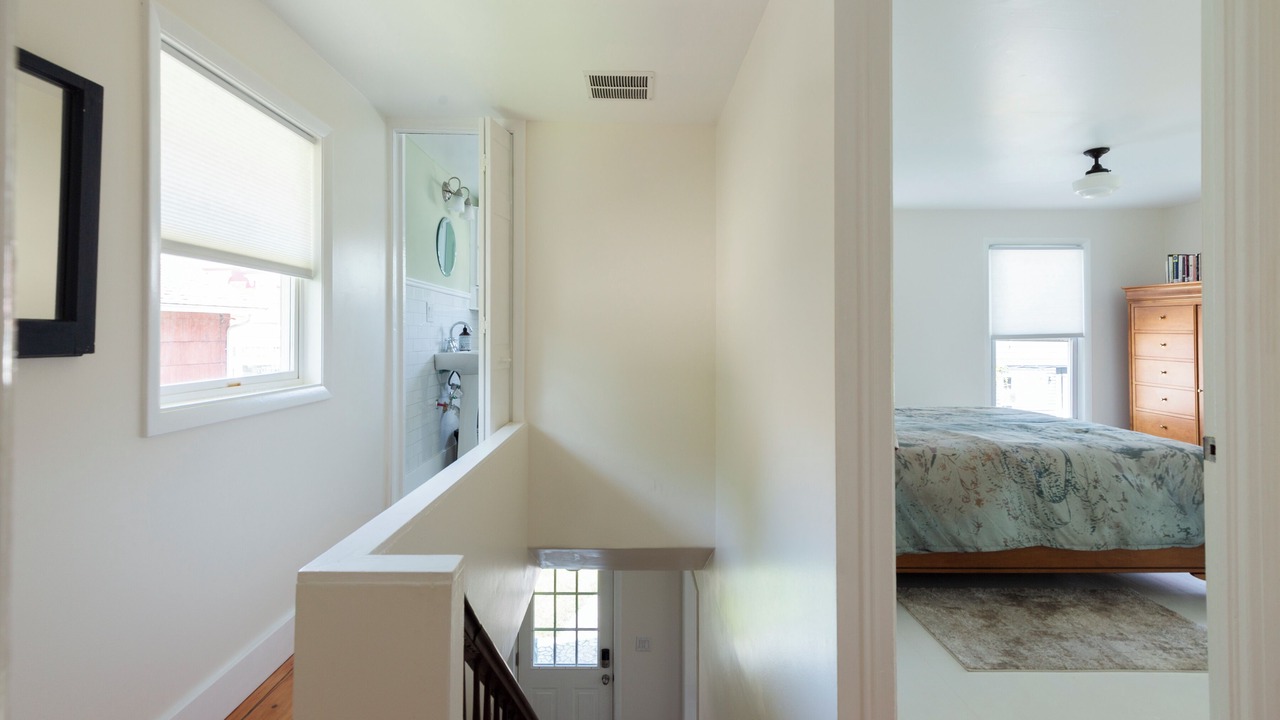 Photo of Bedroom in Staatsburg