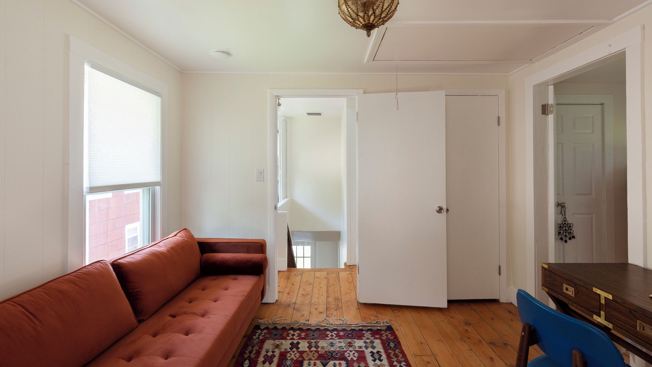 Photo of Livingroom in Staatsburg