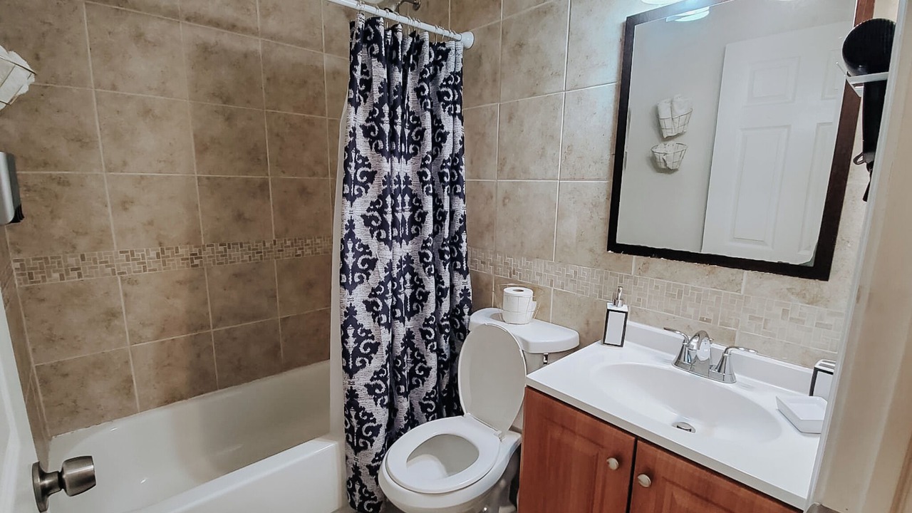 Photo of Bathroom in West Poplar