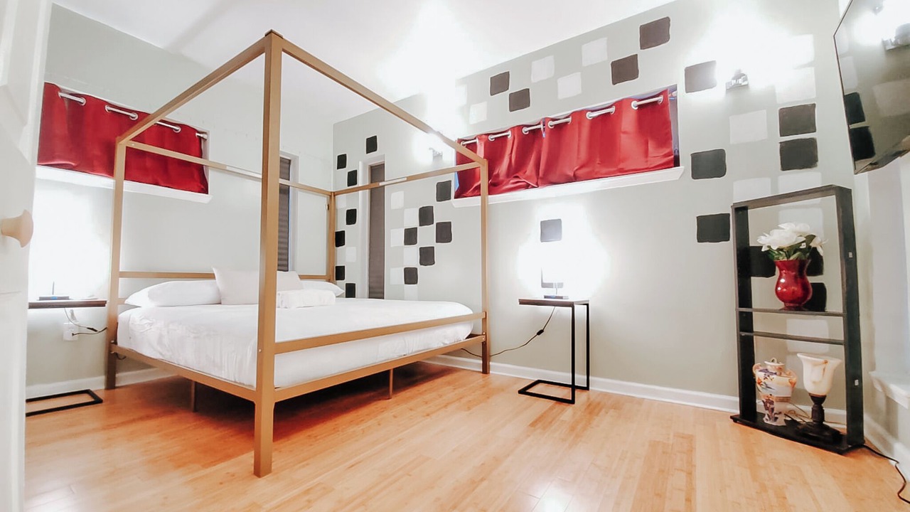 Photo of Bedroom in West Poplar