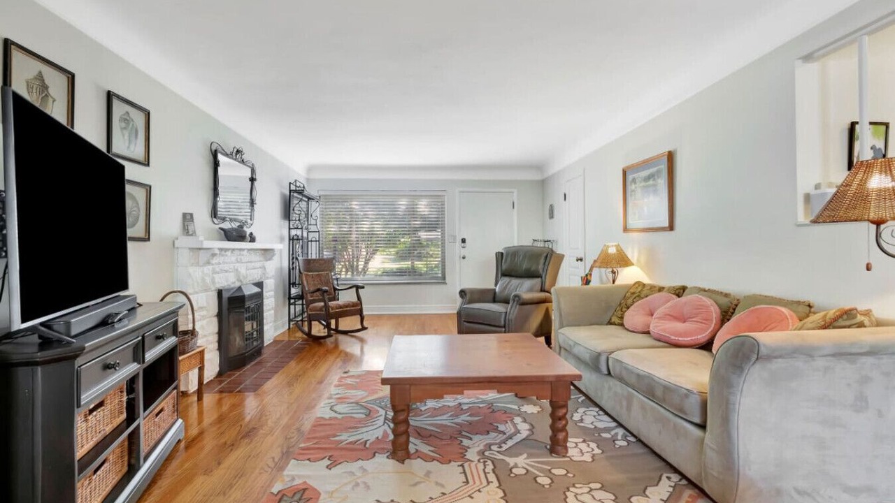 Photo of Livingroom in Anderson Township