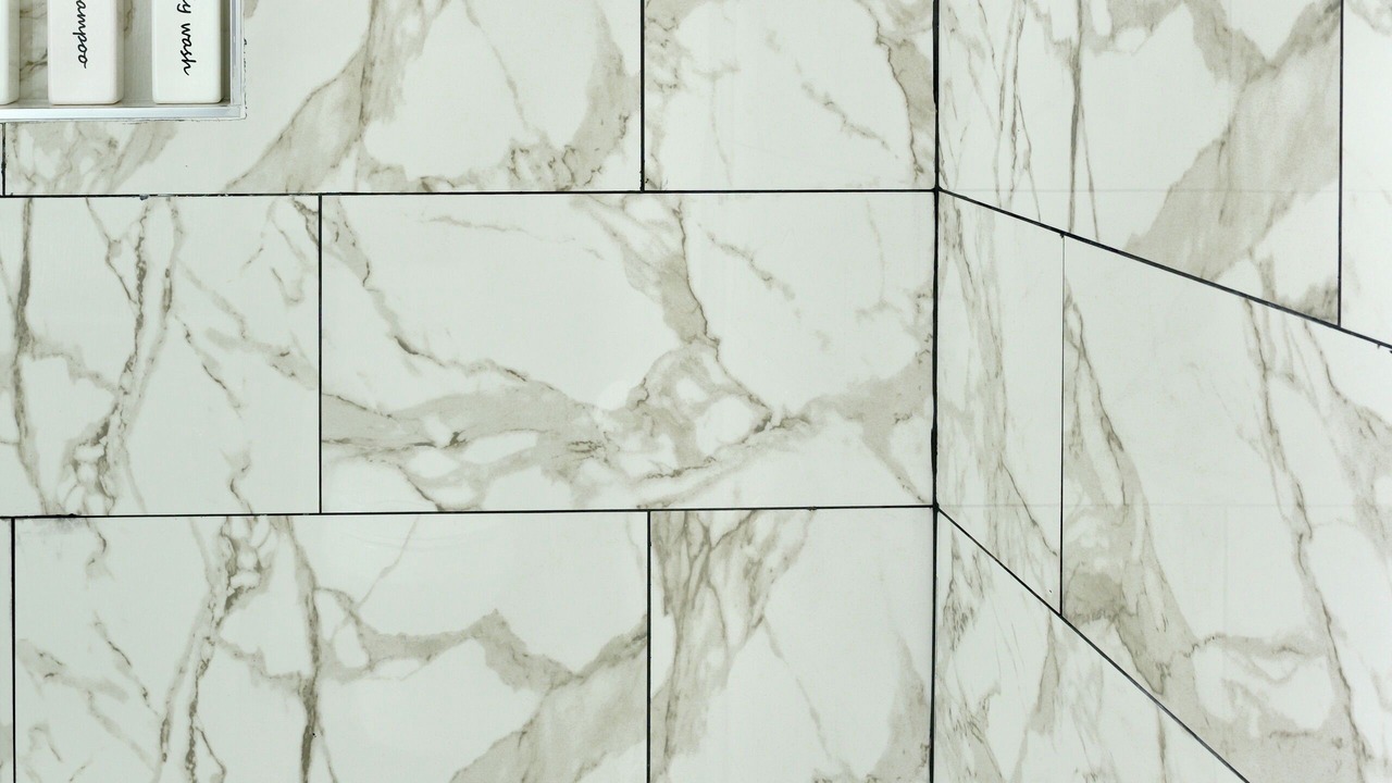 Photo of Bathroom in Summit Station