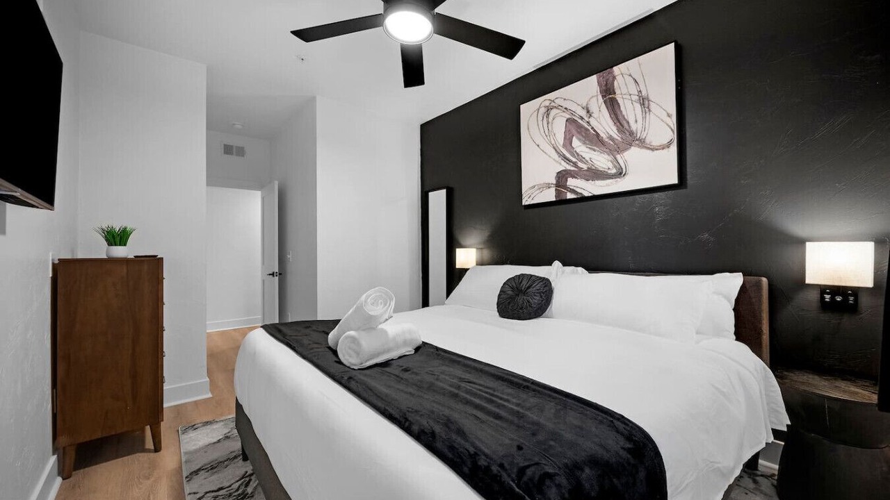 Photo of Bedroom in Shadyside