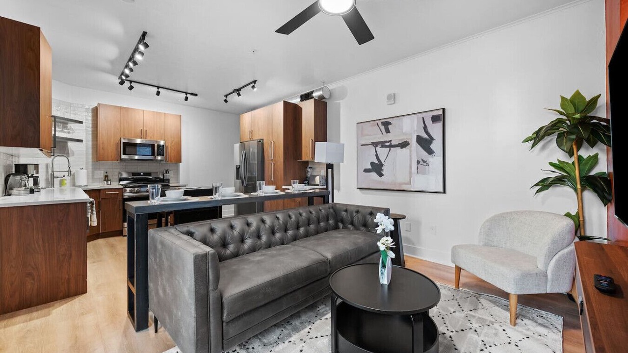 Photo of Livingroom in Shadyside