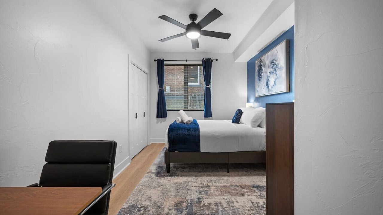 Photo of Bedroom in Shadyside
