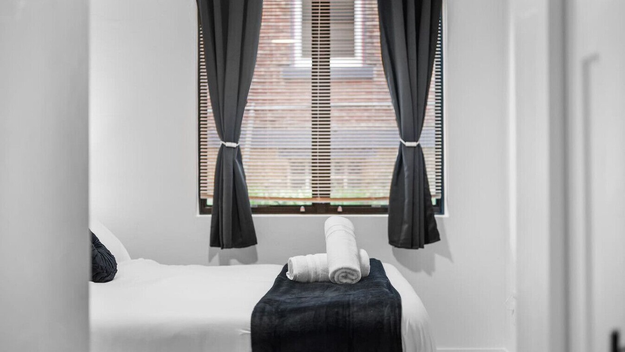 Photo of Bedroom in Shadyside