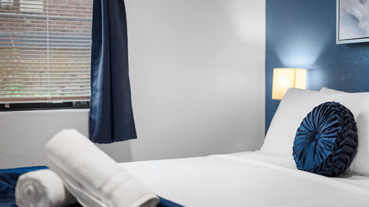 Photo of Bedroom in Shadyside