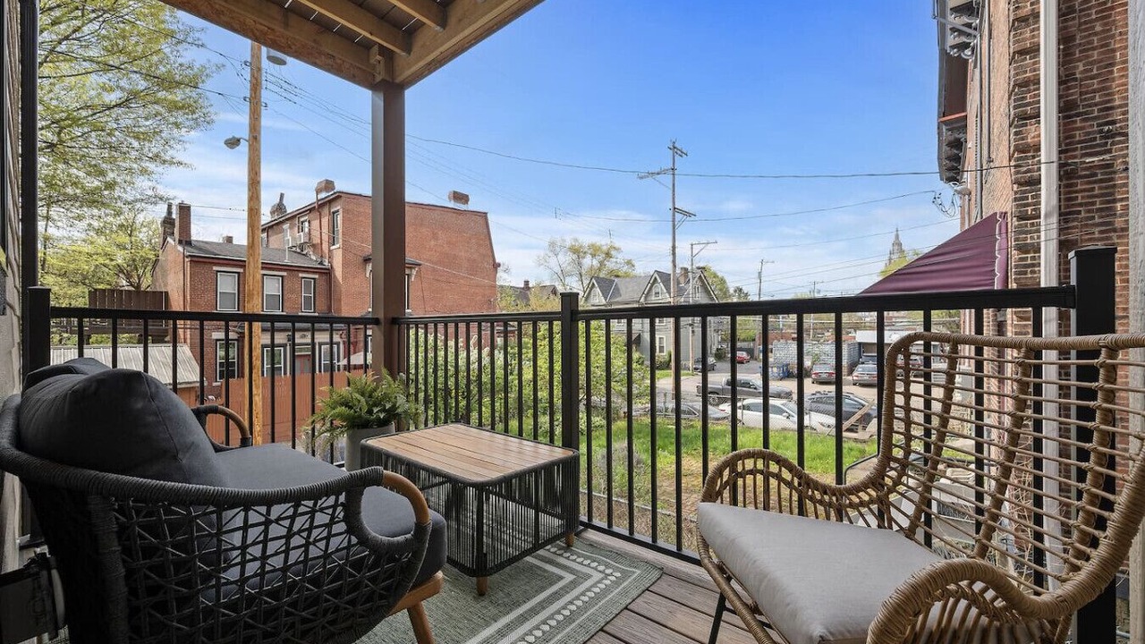 Photo of Patio Balcony in Shadyside