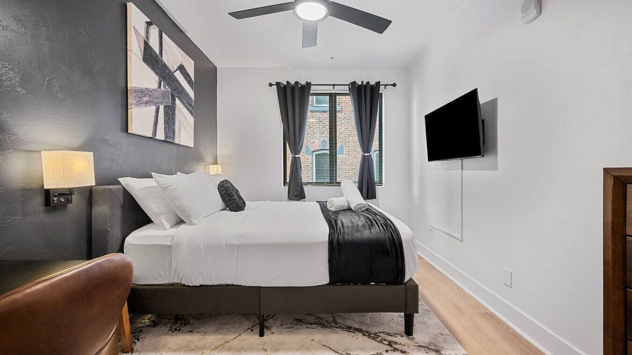 Photo of Bedroom in Shadyside