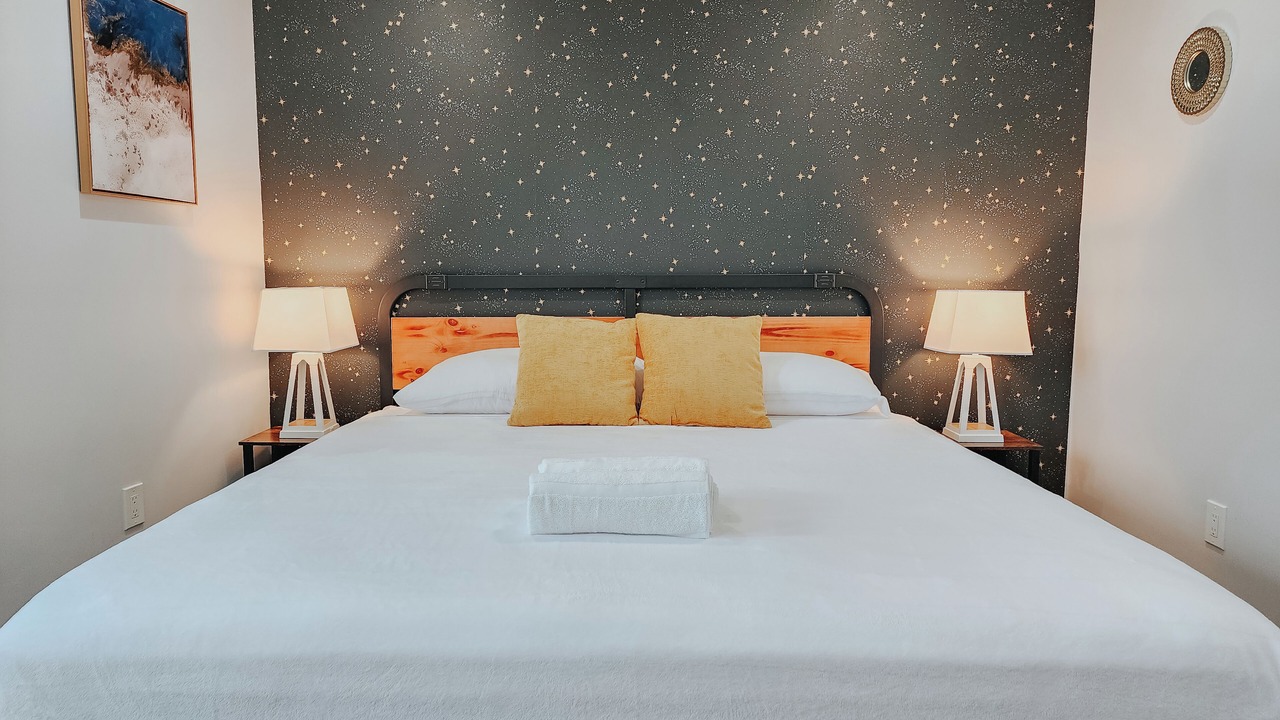 Photo of Bedroom in Center City