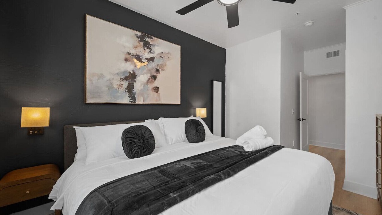 Photo of Bedroom in Shadyside