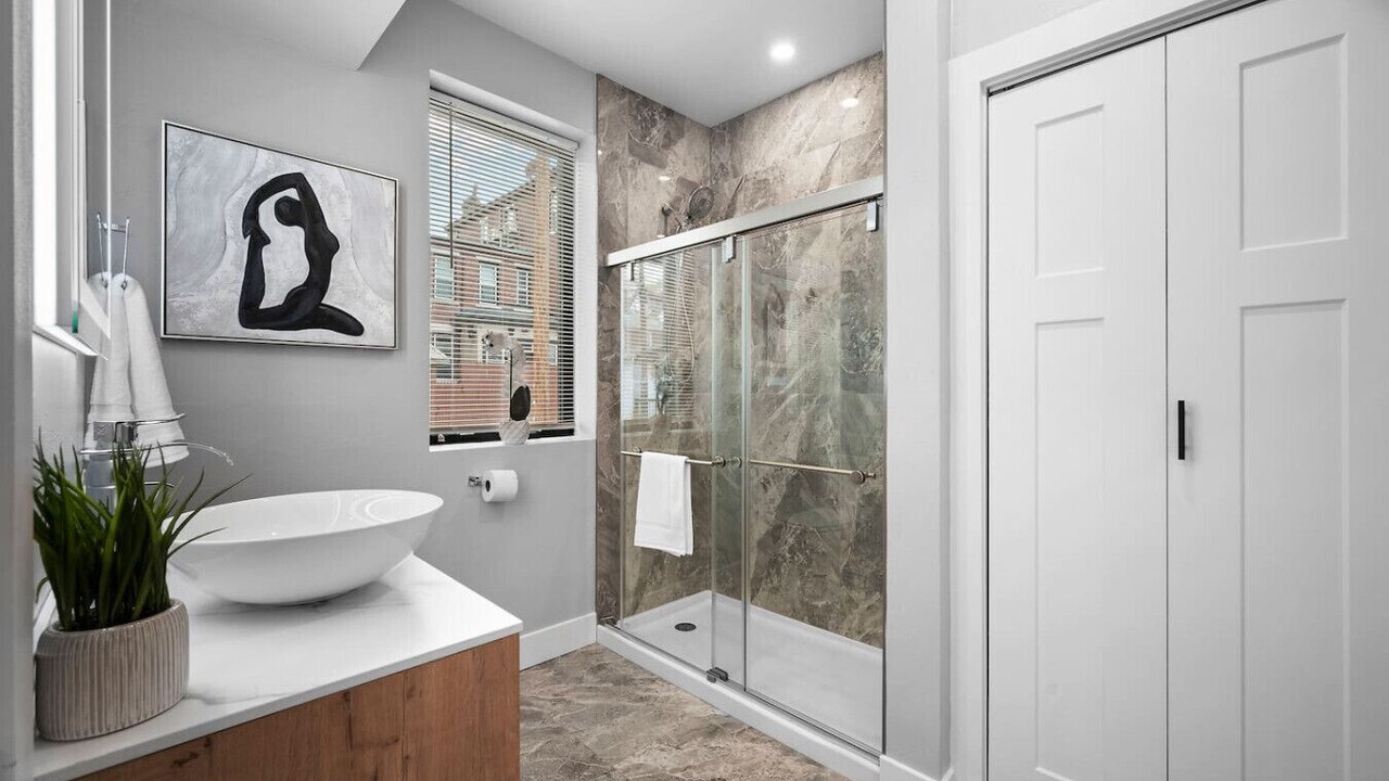 Photo of Bathroom in Shadyside