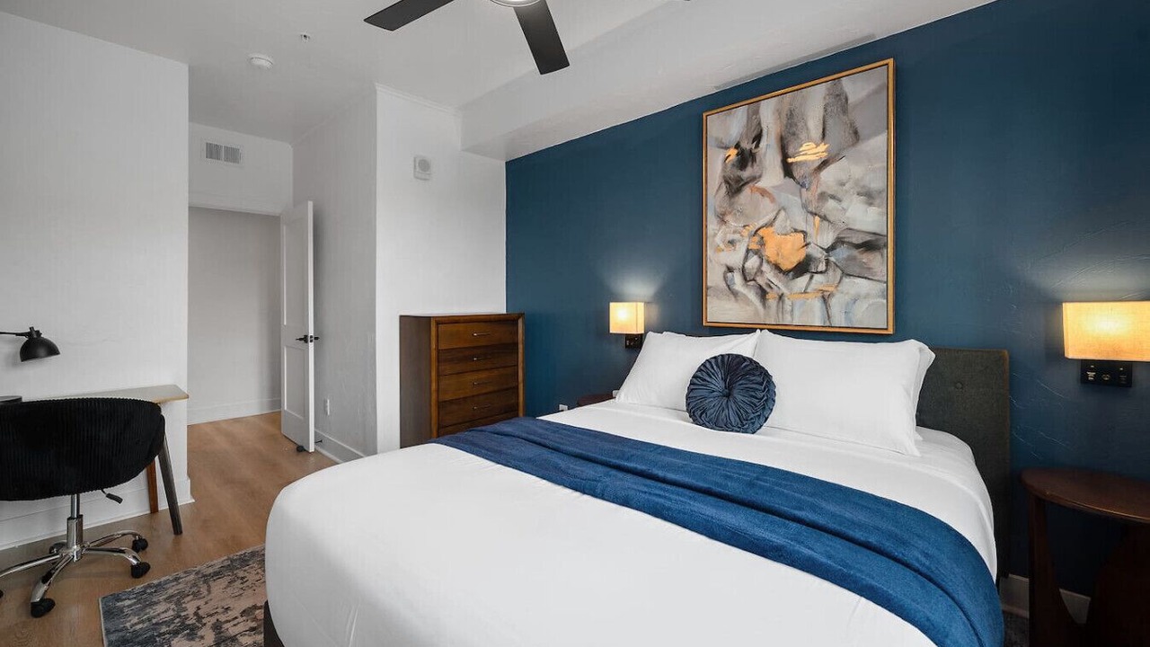 Photo of Bedroom in Shadyside