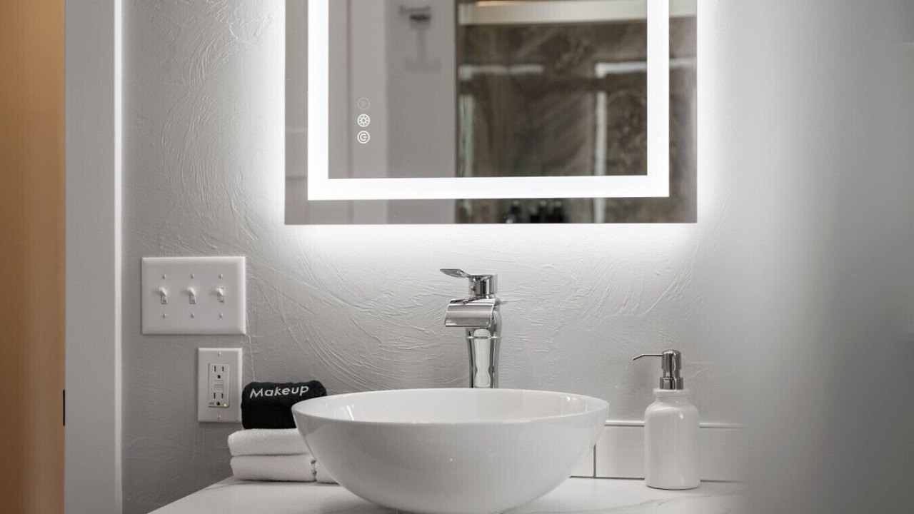 Photo of Bathroom in Shadyside