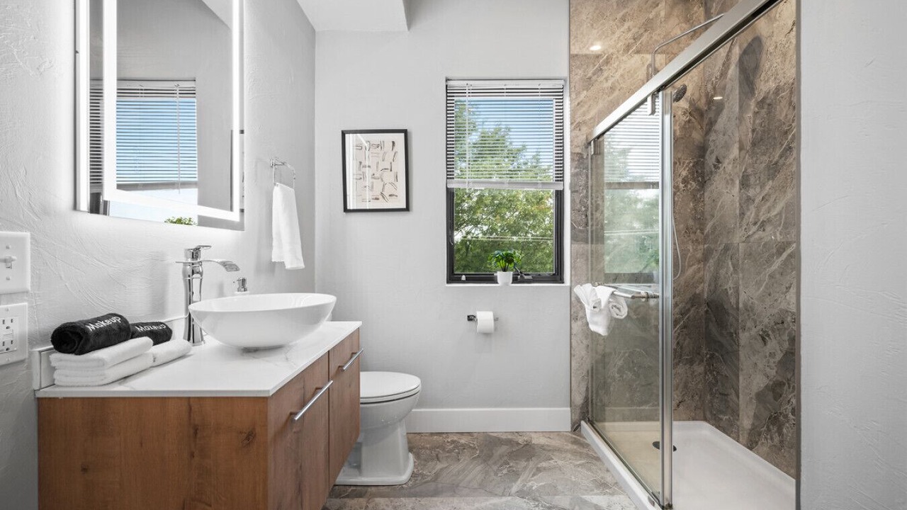 Photo of Bathroom in Shadyside