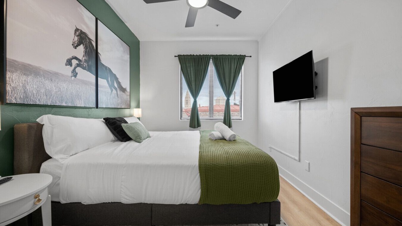 Photo of Bedroom in Shadyside