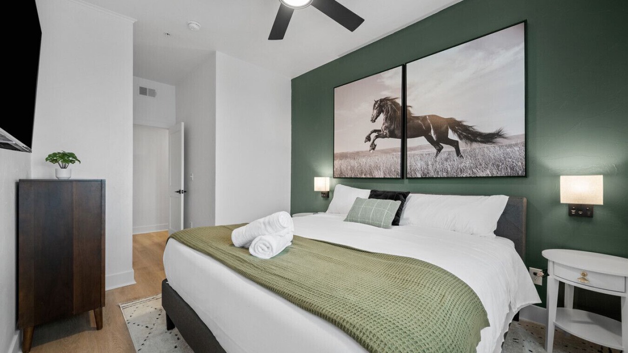 Photo of Bedroom in Shadyside