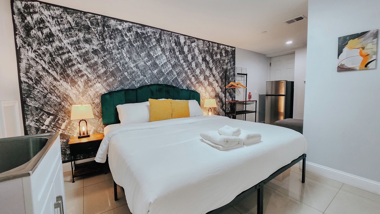 Photo of Bedroom in Center City