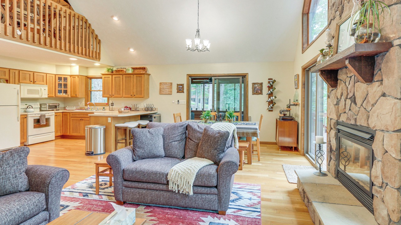 Photo of Livingroom in Great Cacapon