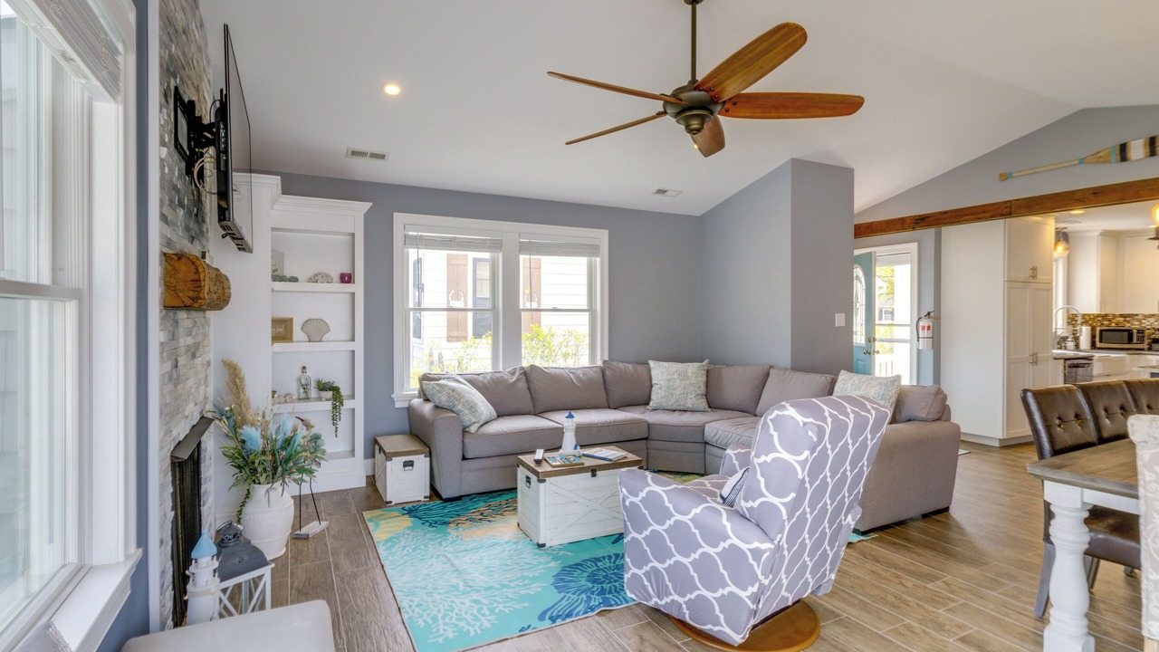 Photo of Livingroom in Village Green