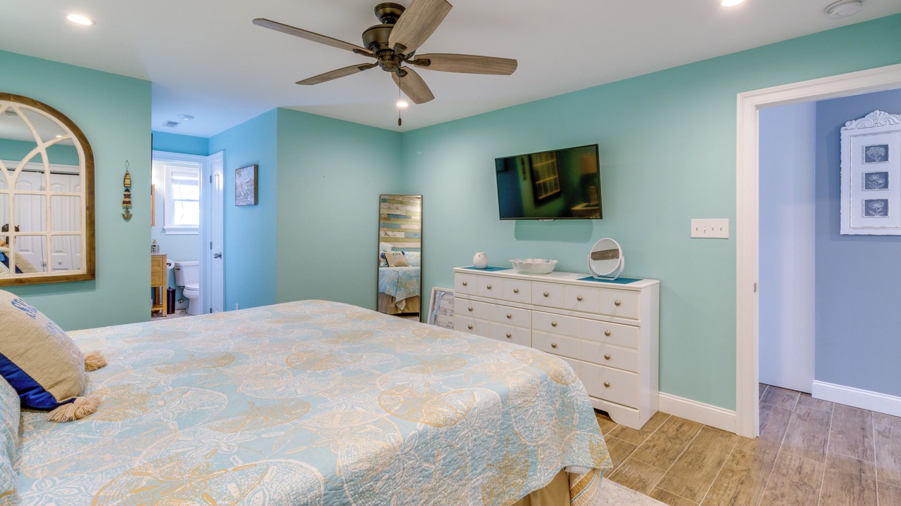 Photo of Bedroom in Village Green