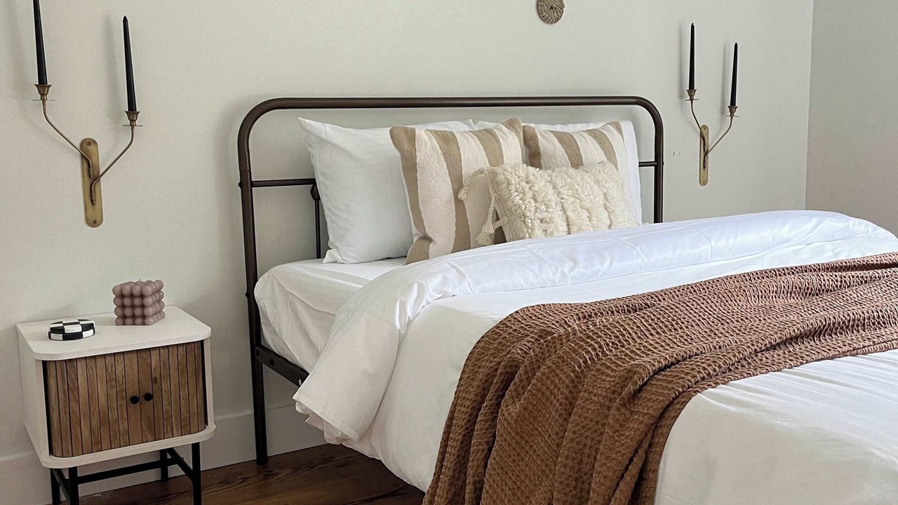 Photo of Bedroom in Logan