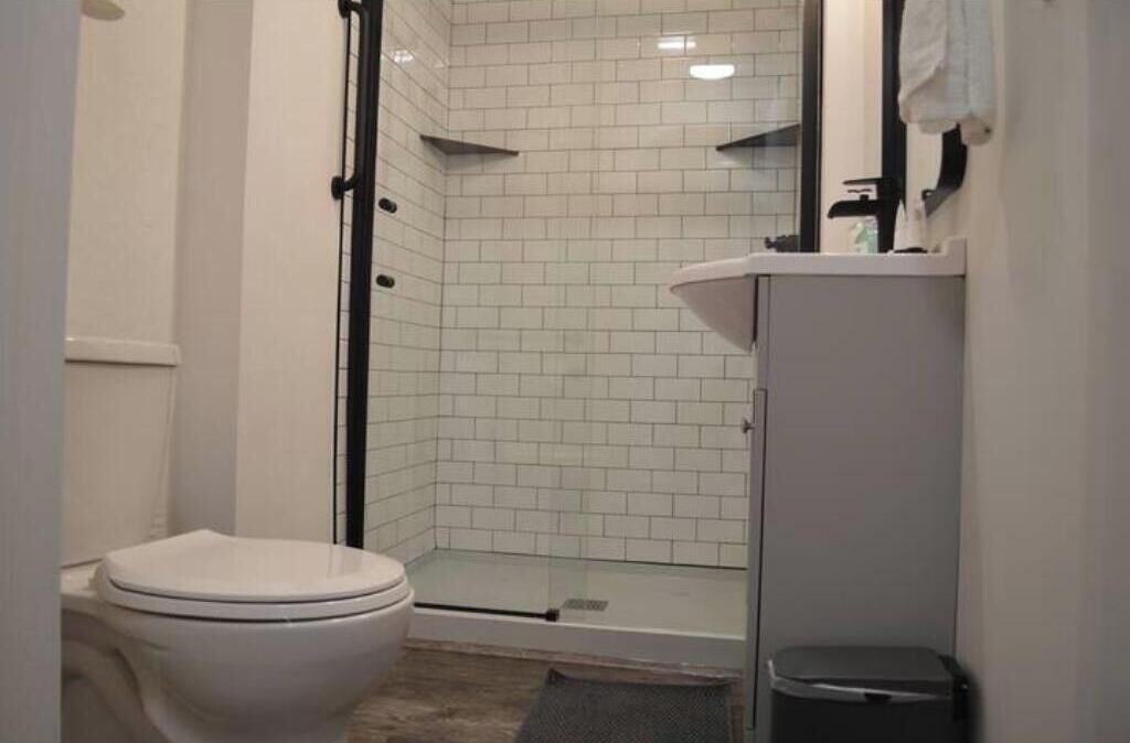 Photo of Bathroom in Grove City