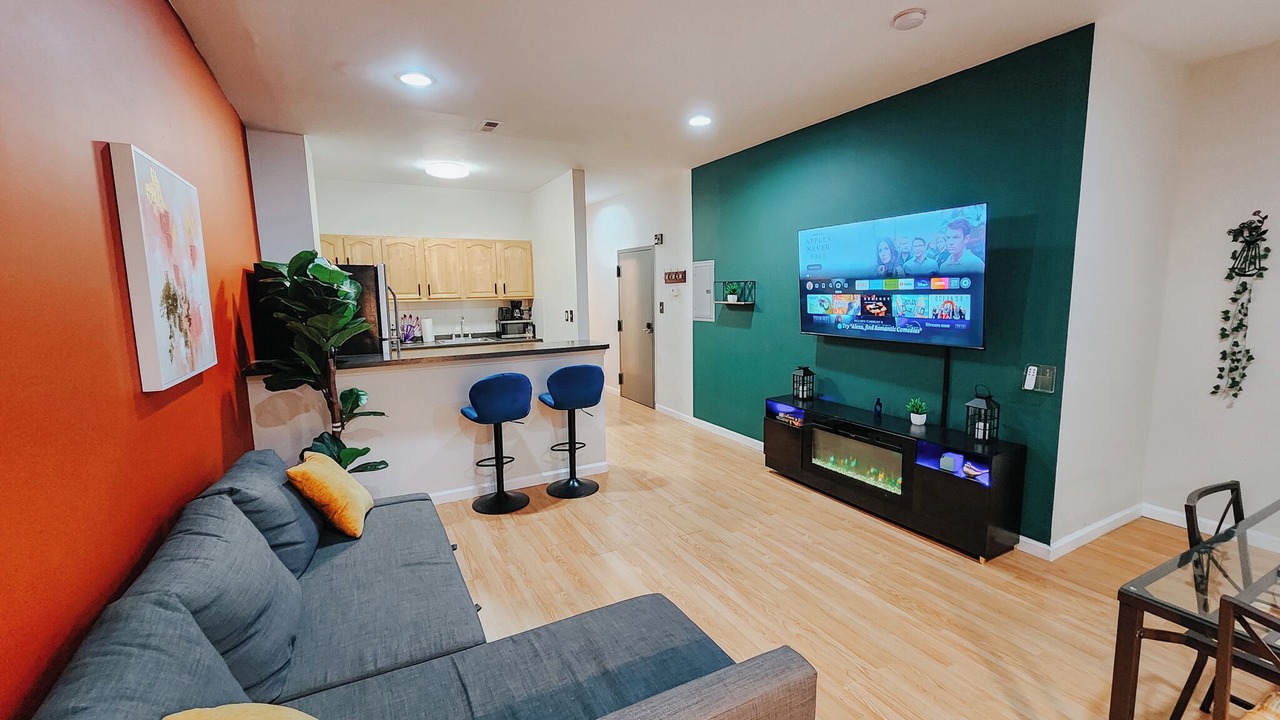 Photo of Livingroom in Chinatown