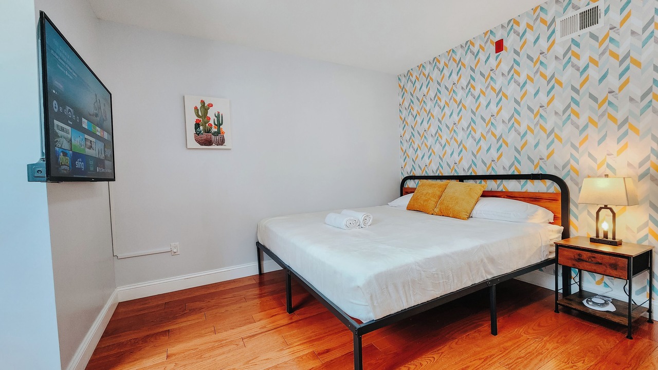 Photo of Bedroom in Center City