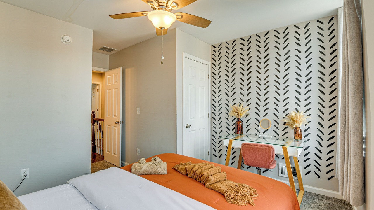 Photo of Bedroom in Downtown Baltimore