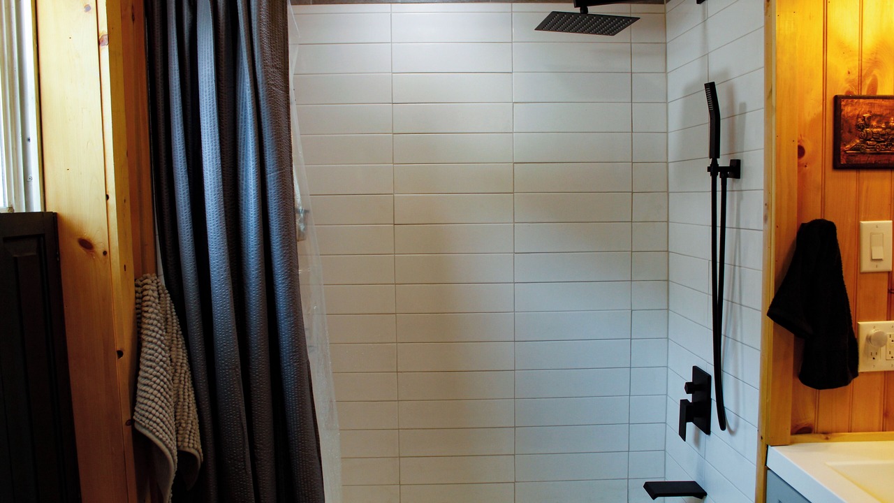 Photo of Bathroom in Rockhill Furnace