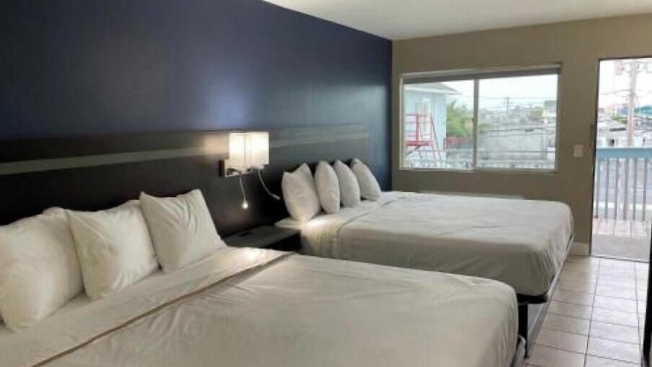 Photo of Bedroom in Seaside Heights