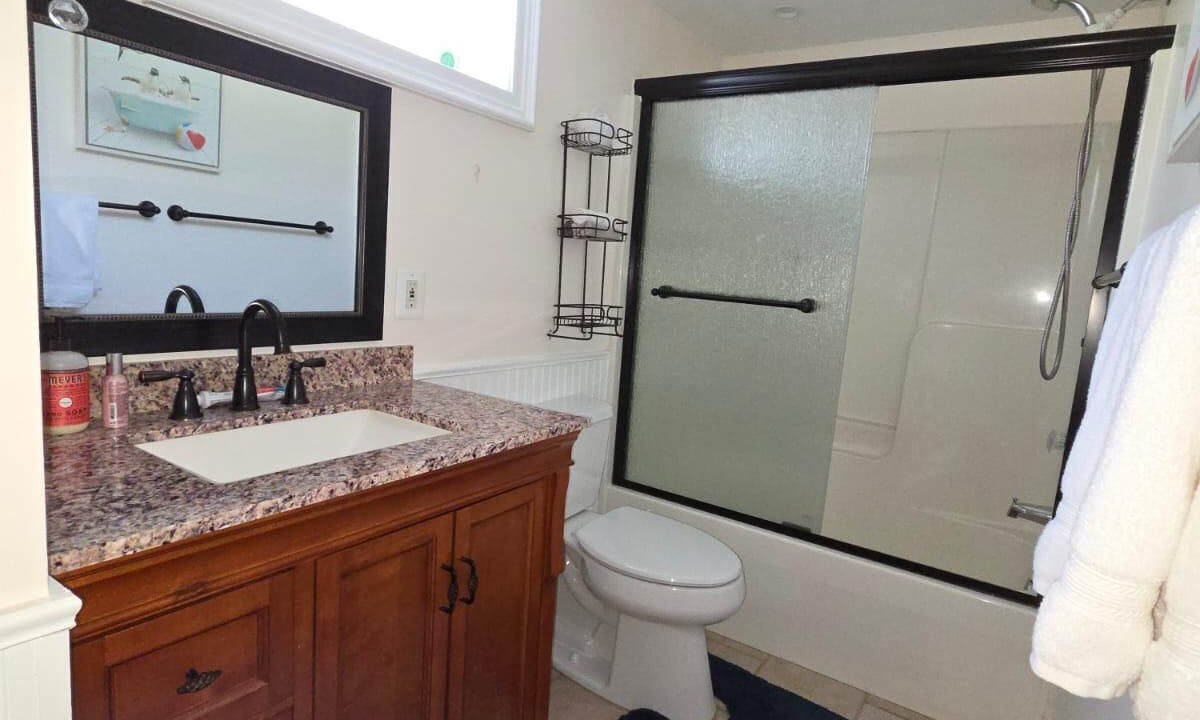 Photo of Bathroom in Boring