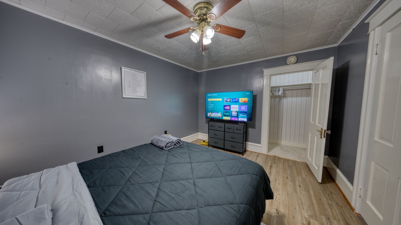 Photo of Bedroom in Carbondale
