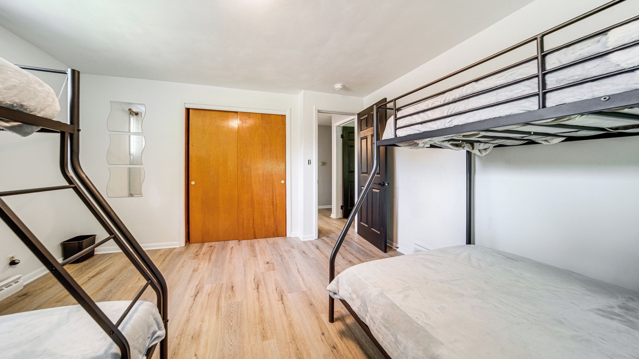 Photo of Bedroom in Harborcreek