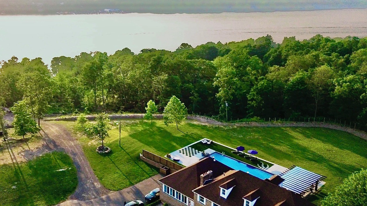 Photo of Outdoor in Hewitt
